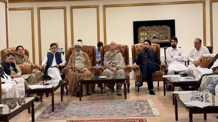 Opposition ka 27 September ka ehtijaj aur long march barqarar rakhne ka faisla