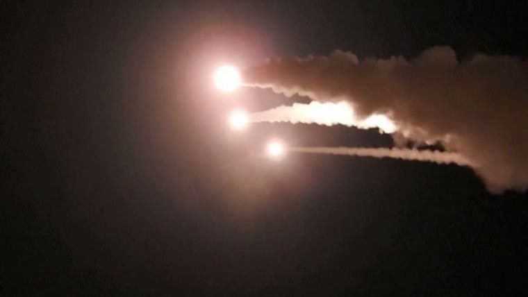 Iran ke UAE aur Jordan mein Amriki fauji adon, behri jahazon par jawabi hamle