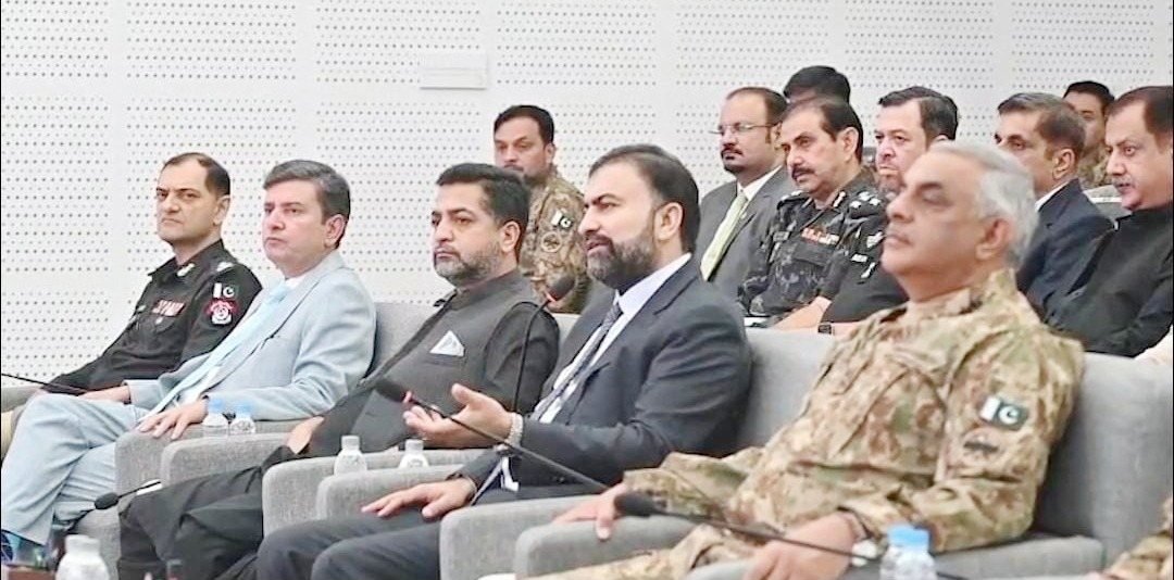 Chief Minister Sarfraz Bugti aur Corps Commander ki sadarat mein 28wan difai o jaiza ijlas, Safe City project faal karne ka faisla