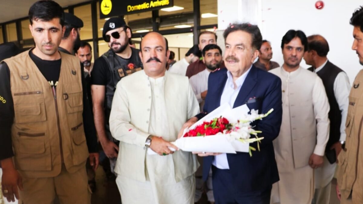 Governor Jaffar Khan Mandokhail daura Amrika mukammal kar ke Quetta pahunch gaye, Aqwam-e-Muttahida mein Youth and AI Summit se khitab