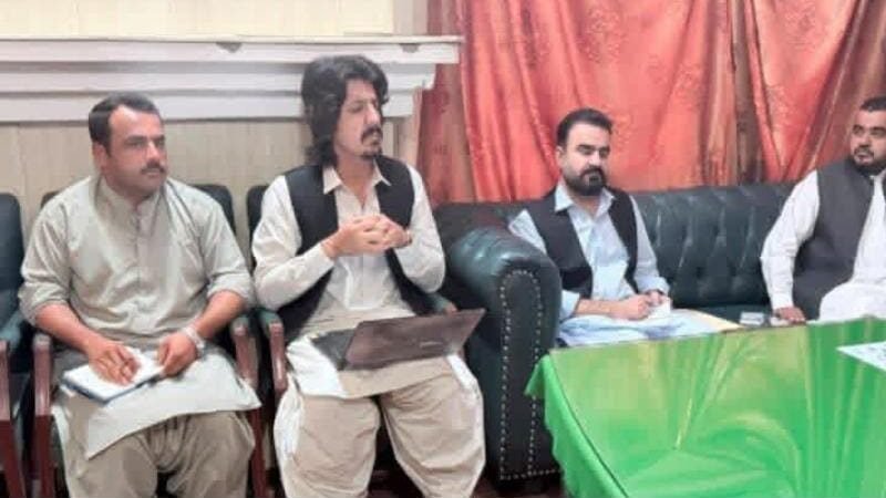 Zhob: Deputy Commissioner Muhammad Arif Zarkoon ki zer-e-sadarat insdad-e-Polio muhim ke doosre roz ka jaiza ijlas