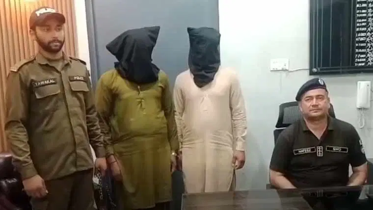 Hafizabad mein mehnat kash par tashaddud, donon mulzimaan girftar