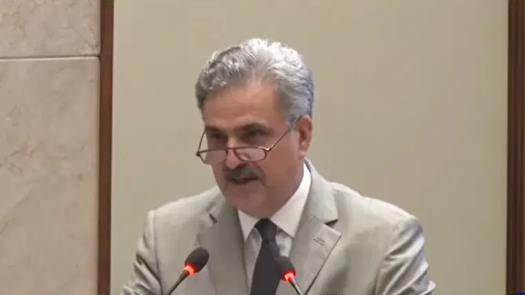 Judges ko dabao se azad karne ke liye code of conduct mein tabdeeli kar di: Chief Justice