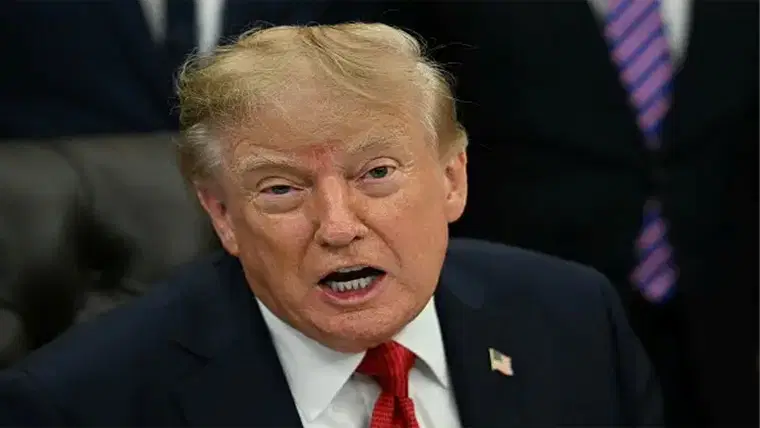 Amriki sadr Trump ne Russia aur Iran par pabandiyon ke bill par dastakhat kar diye