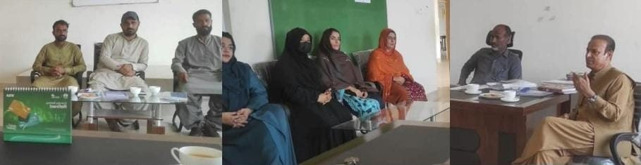 Divisional Monitoring Officer Colleges Makuran Professor Barkat Ismail ka Girls Inter College Sarbandan ka daura