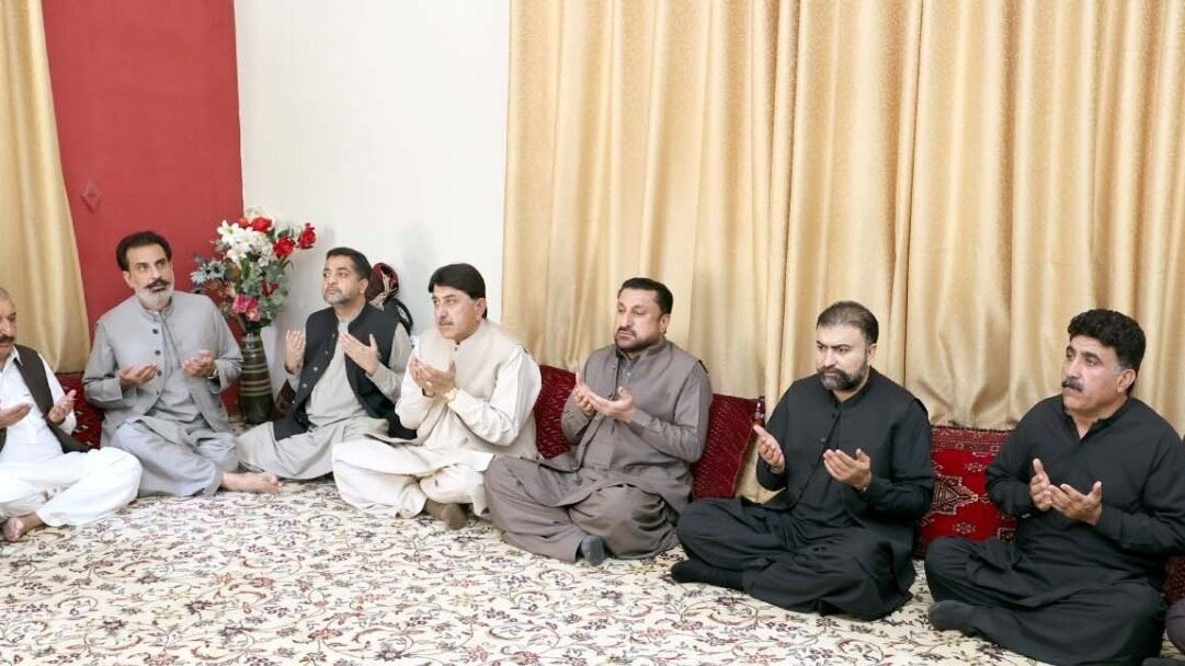 Chief Minister Sarfraz Bugti ki Senator Naseebullah Bazai aur Haji Abdul Wahid ke inteqal par taziyat o fatiha khwani