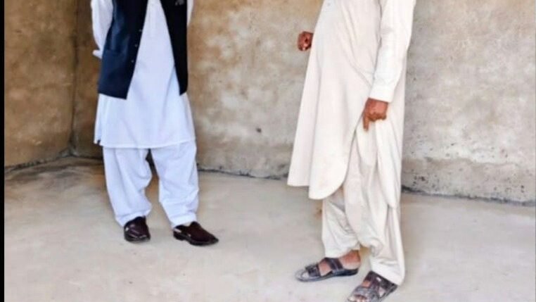 Gandawah water supply scheme: Deputy Commissioner Jhal Magsi Syed Rehmatullah Shah ka BSDI ke tahat overhead tank ka muayena