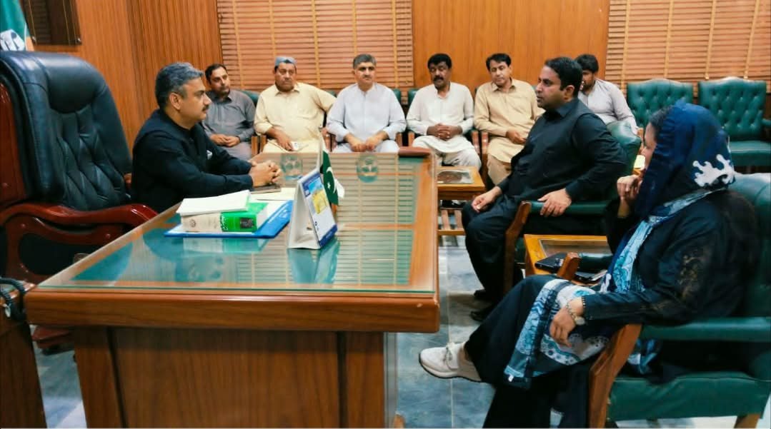 Usta Muhammad: Zakhira andozon se neelam shuda gandum ki hawalgi ke liye godam malikan ko qanooni notice jari karne ka faisla