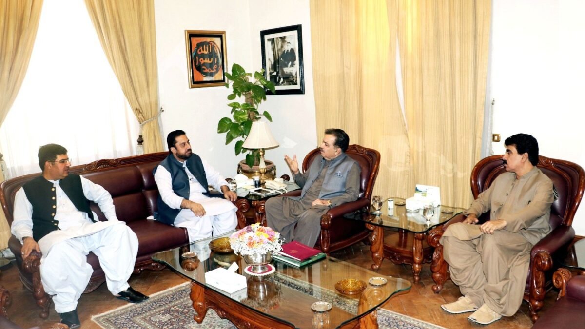 Governor Balochistan Jaffar Khan Mandokhail se opposition leader Younus Zehri samet mukhtalif wufood ki mulaqatein