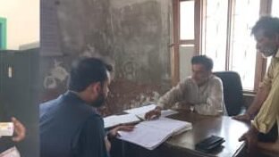 Assistant Commissioner Pasni Khusro Dilawari ka BHU Babar Shor aur Parag ka daura, tibbi sahuliyat ka jaiza