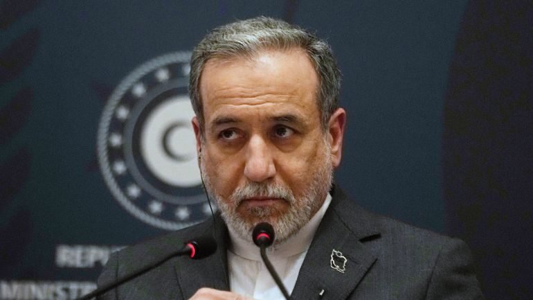 Iran ka America ko dobara fauji karrawai se khabardar, Abbas Araghchi ka bayan