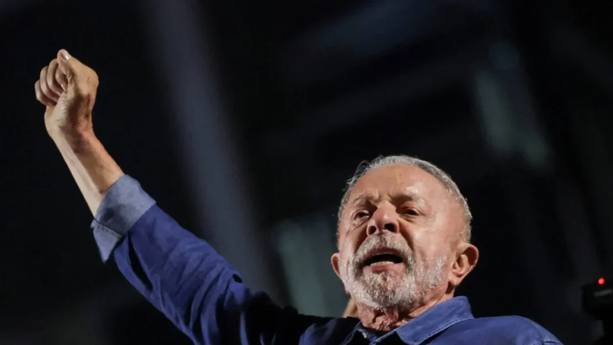 Lula chauthi baar Brazil ke sadr muntakhib, Flavio Bolsonaro ka shikast tasleem karne se inkar