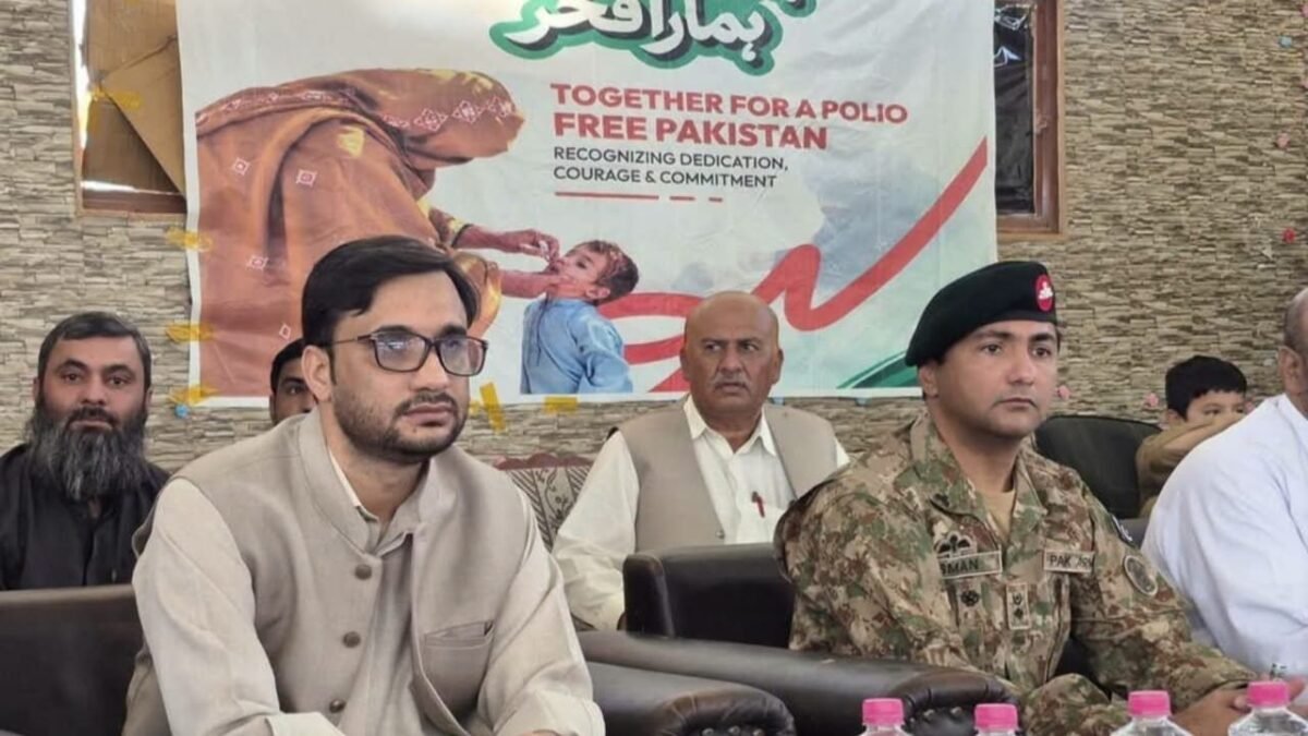 Chaman: Aalmi Youm-e-Insidad-e-Polio par aagahi taqreeb, Deputy Commissioner ka khitab, front line workers ko asnaad