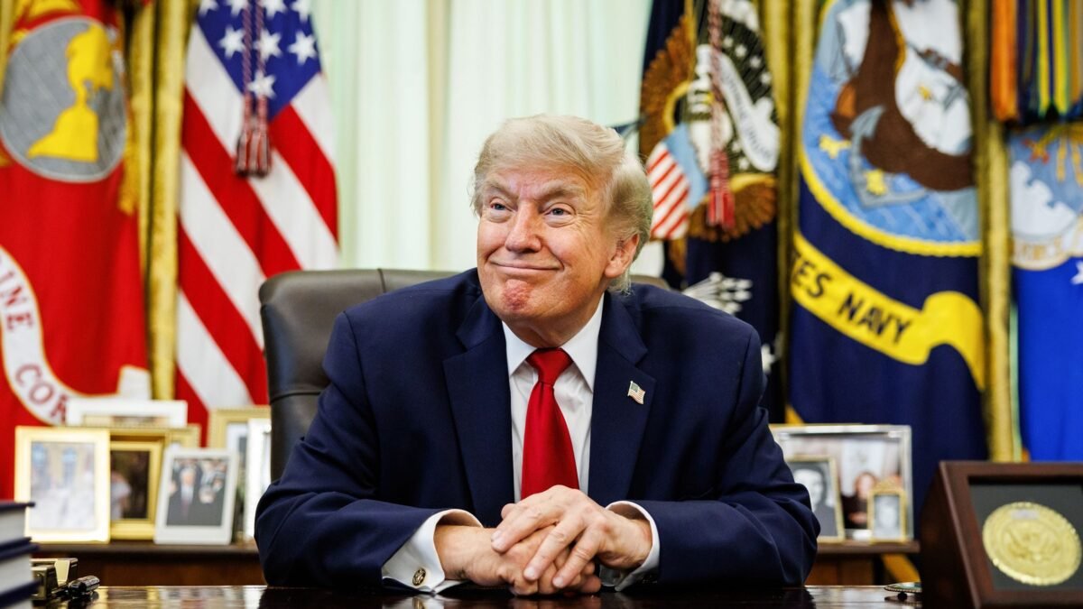 Russia ko muzakrat se door nahin karna chahta, pabandiyan hatana isi koshish ka hissa: Trump