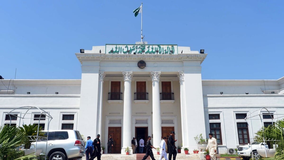 Governor raj aur emergency ke khilaf JUI ka usooli mauqif, Aslam Ghauri ka jamhooriyat dafan karne ka ilzam