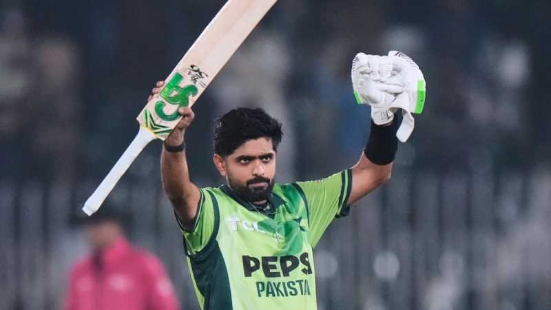 Shoaib Akhtar: Babar Azam ki ODI team mein jagah khatre mein, karkardagi se sabit karna hoga