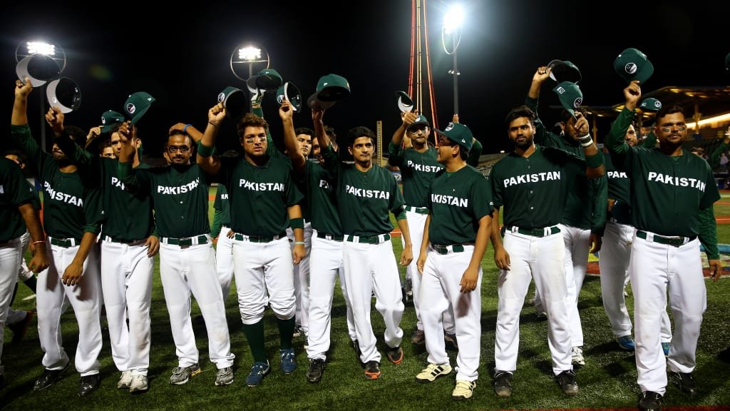 Pakistan under 18 baseball team ne America mein alami title jeet liya