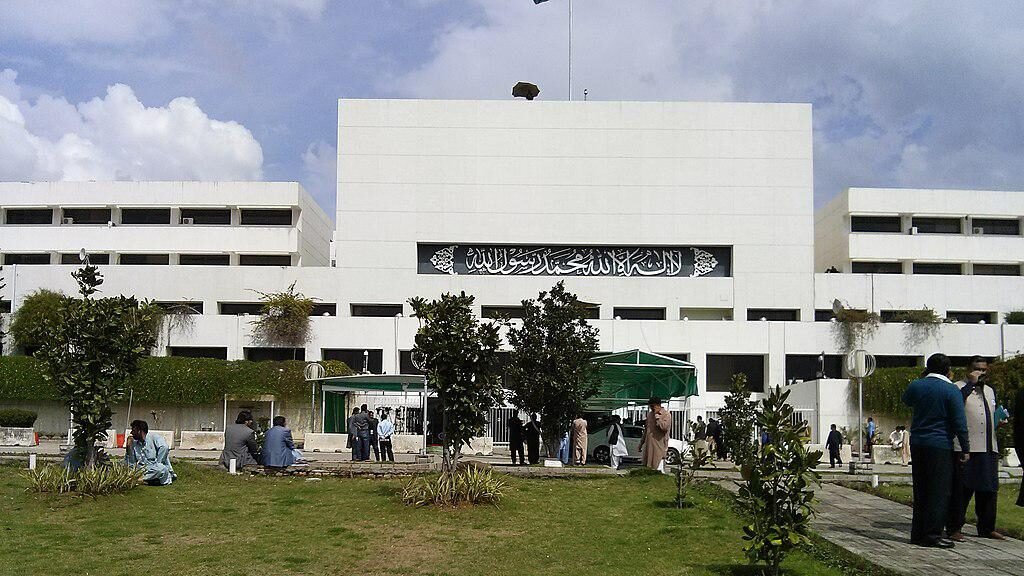IMF sharait par qanoon sazi: hukumat aur PPP mein ittefaq
